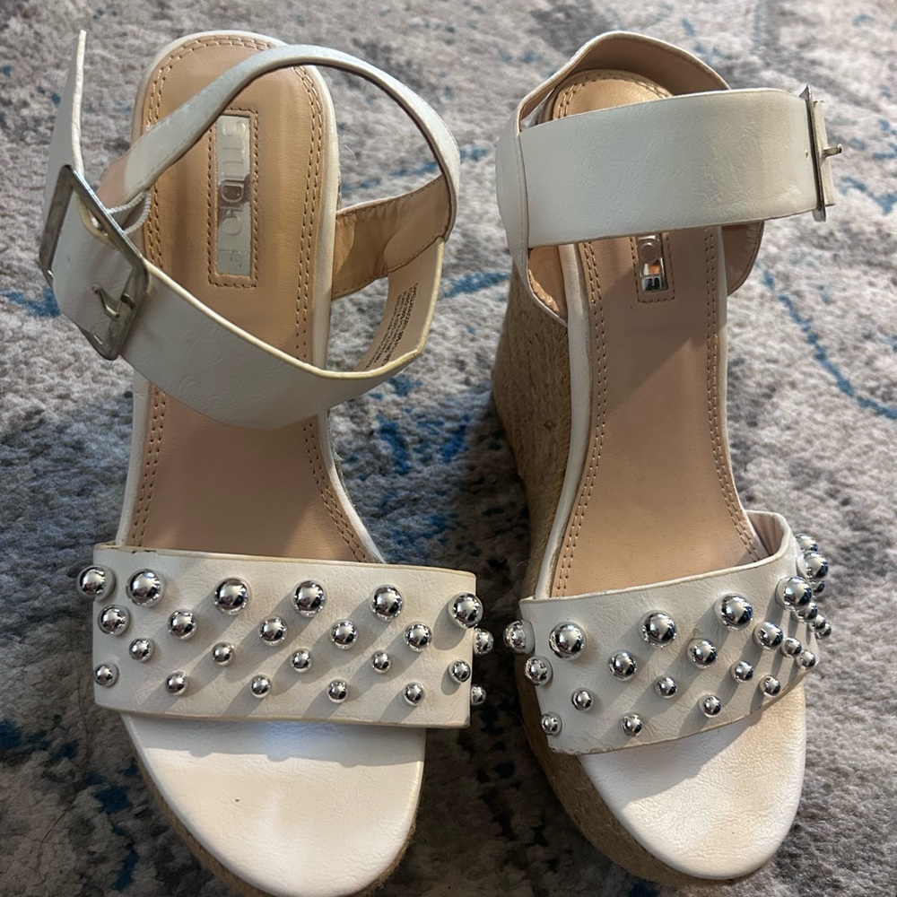 Elegant White Wedges with Silver Accents